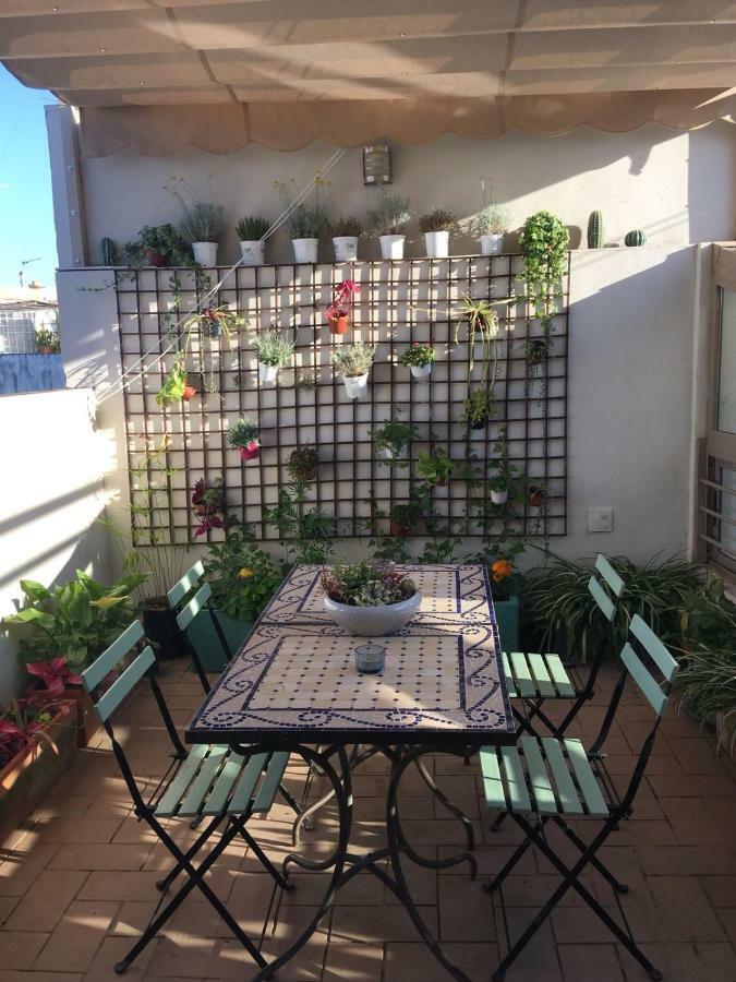 Guest House Europa 12 Seville Exterior photo